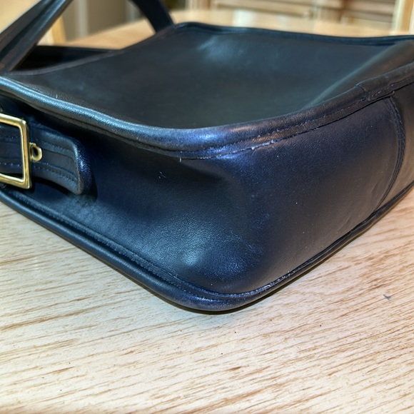 Vintage COACH Legacy Bag Number 9168 - Picture 7 of 15